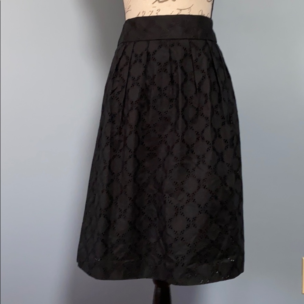 Black skirt with detailed fabric